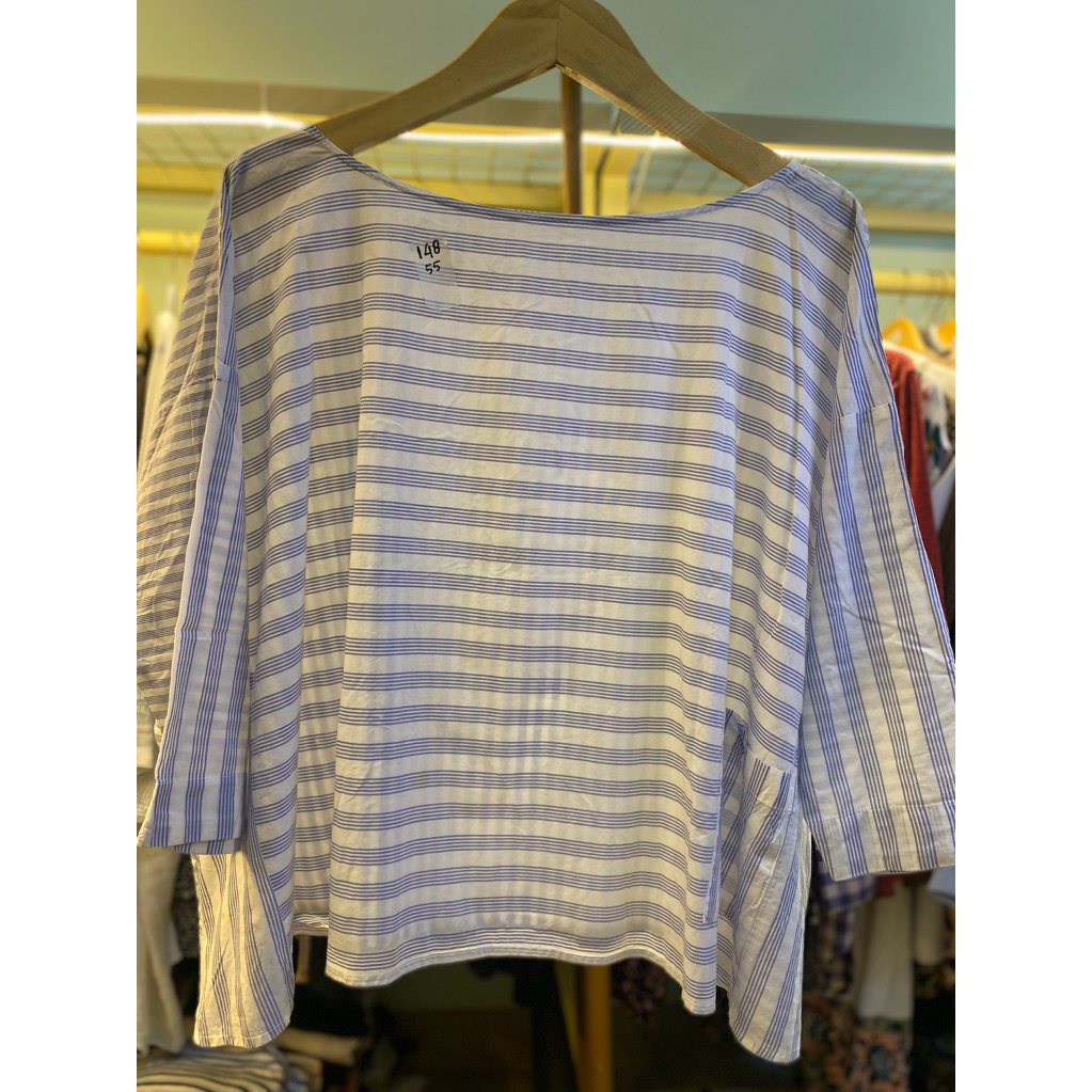 blus wanita motif garis-garis warna biru