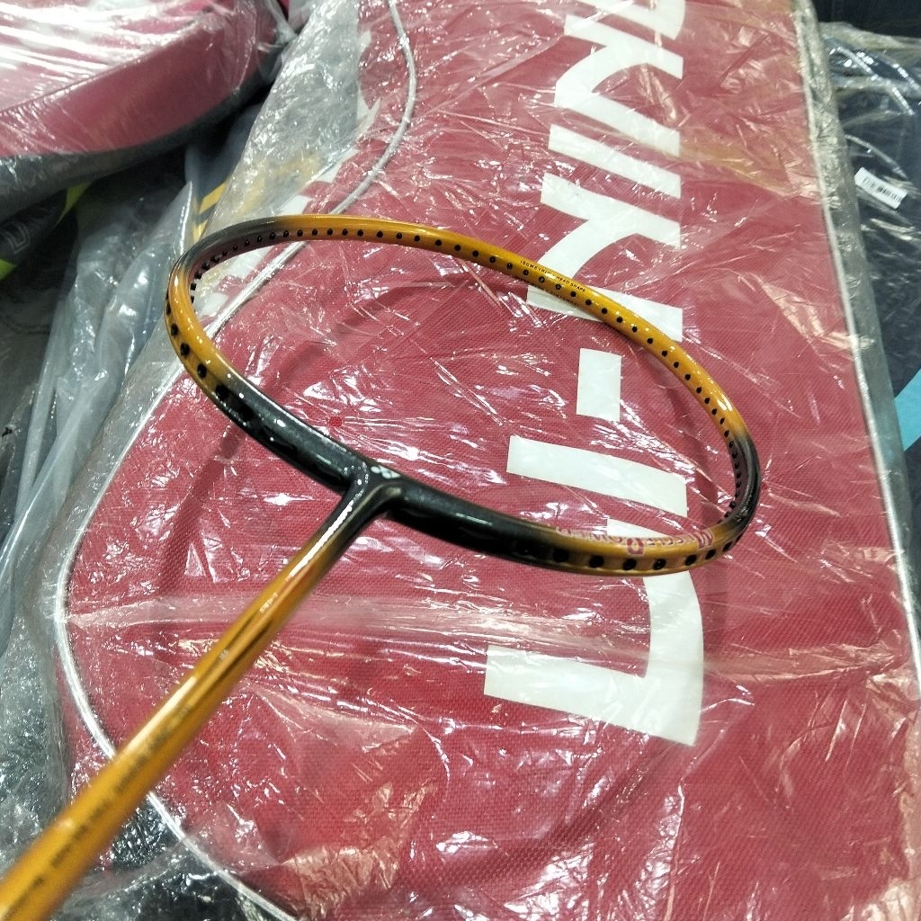 YONEX MUSCLE POWER 9 ORIGINAL TAIWAN