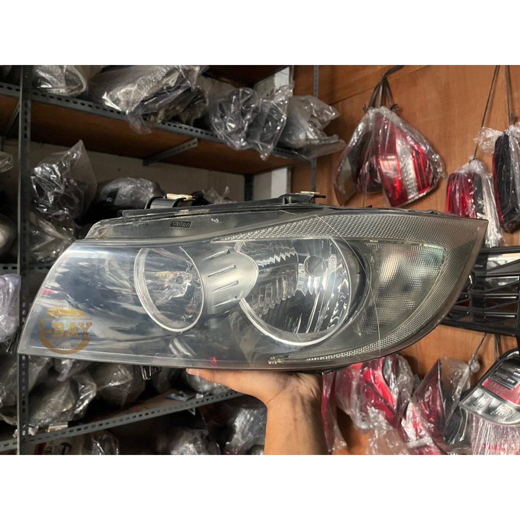 Headlamp Lampu Depan BMW E90 2005-2008 Original
