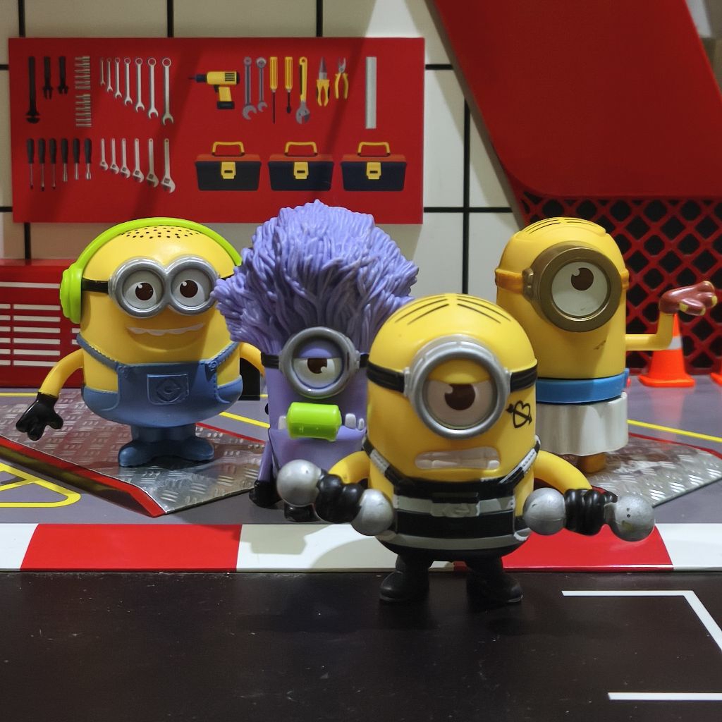 Mainan Figure Happy Meal Mcd Minions Set Original