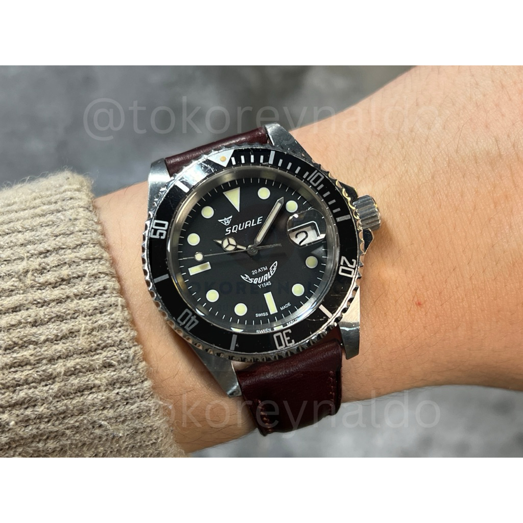 JAM TANGAN SQUALE Y1545 20 ATMOS “DIVER’s” SS BLACK DIAL LX1602AN