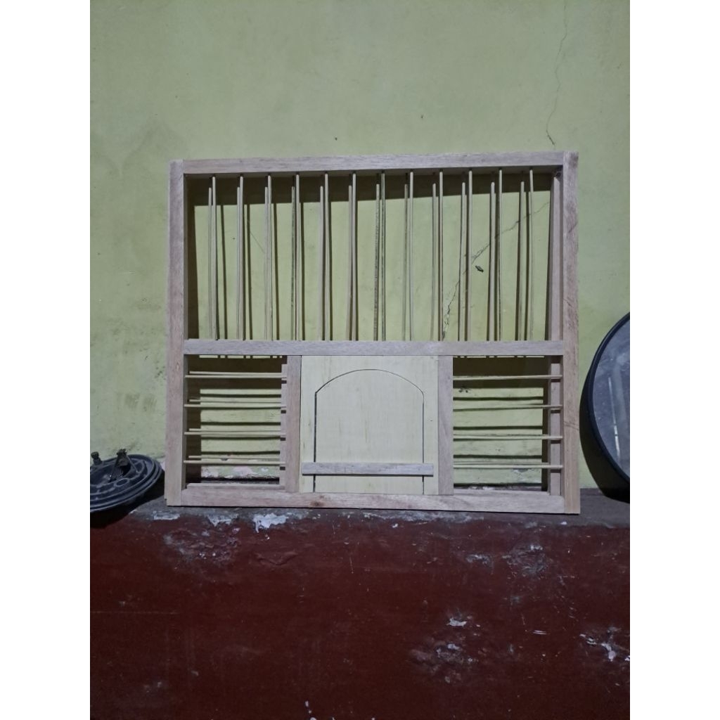 SELVI JAYA - PINTU GEDE KANDANG MACAN MERPATI RUJI BAMBU/FIBER