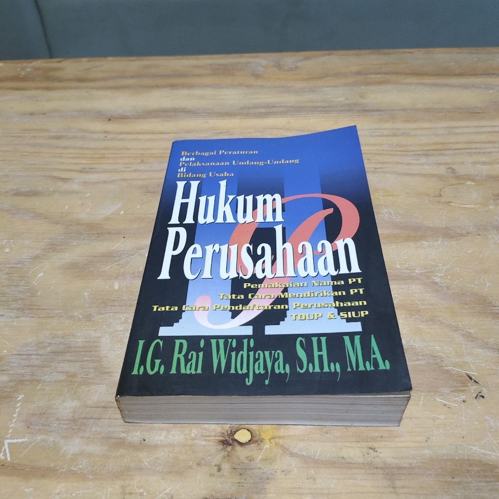 Buku Hukum Perusahaan