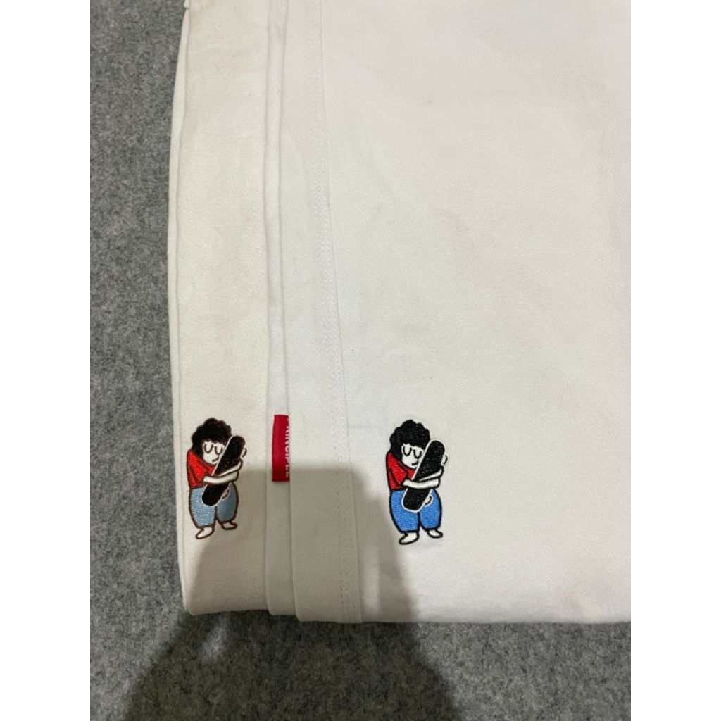 Pants Principle White