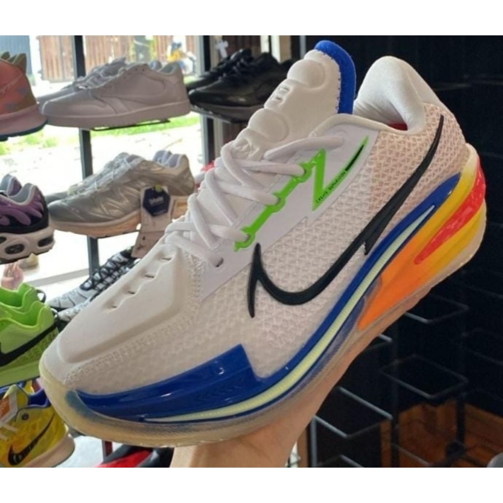 Gt cut 1 low size 38  white orange