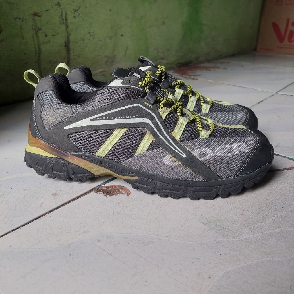 eider goretex sepatu hiking gunung outdoor