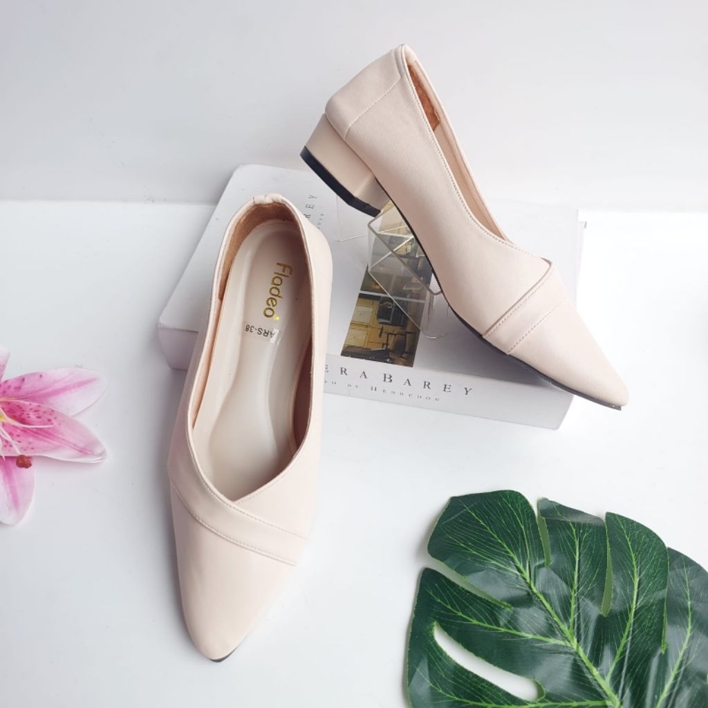 Sepatu pantofel heels wanita FRESIA hak 3cm