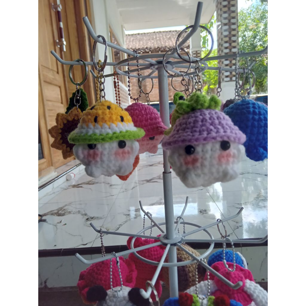 Boneka rajut jamur .. ganci jamur . amigurumi
