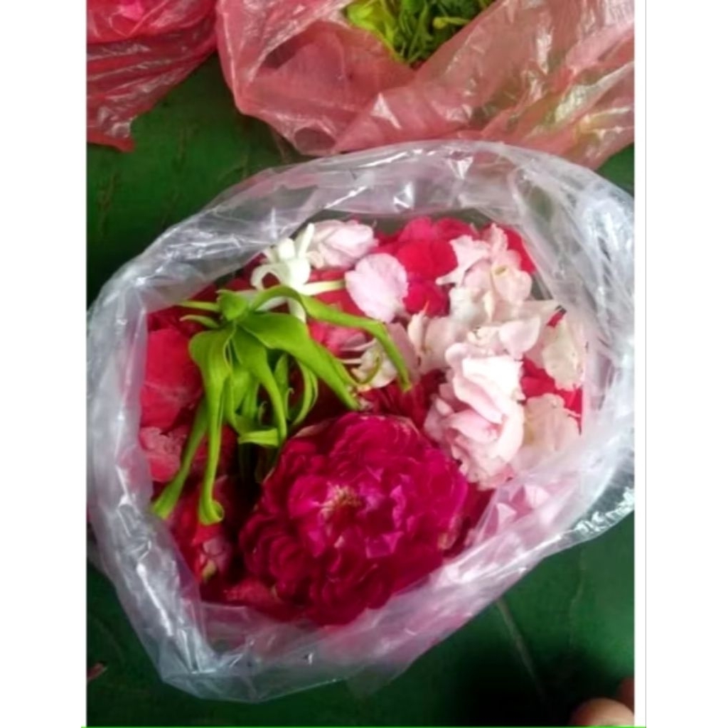 Bunga Untuk NYEKAR/Bunga Tabur Campur/Bunga Tabur Makam/Kembang Tabur Ziarah/Bunga Makam/Bunga Nyeka