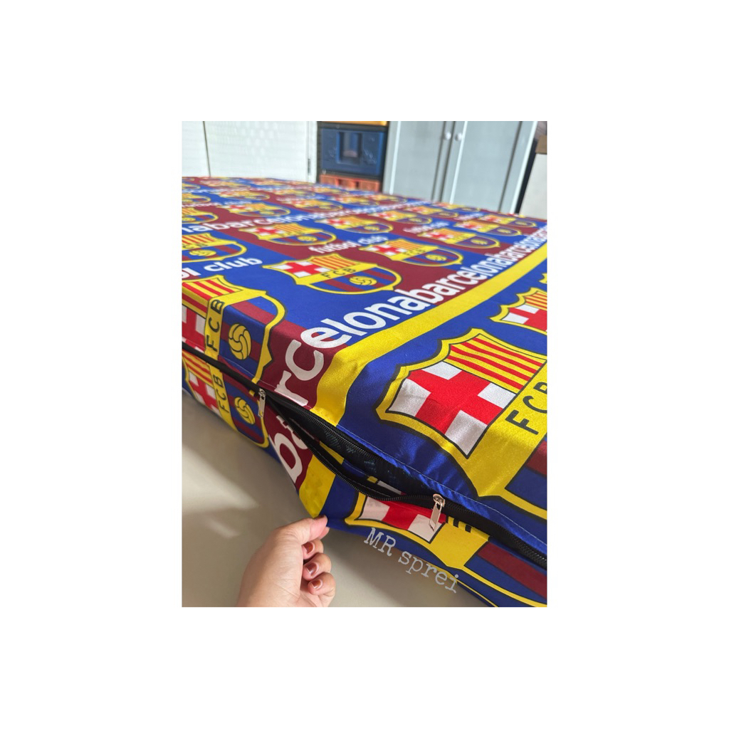 Sarung Kasur Sprei Resleting  motif BOLA