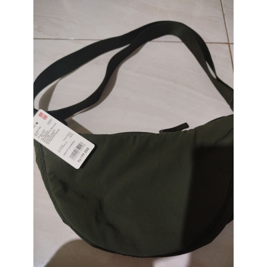 Sling Bag Uniqlo