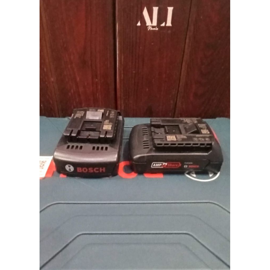 Baterai BOSCH 18V 2Ah