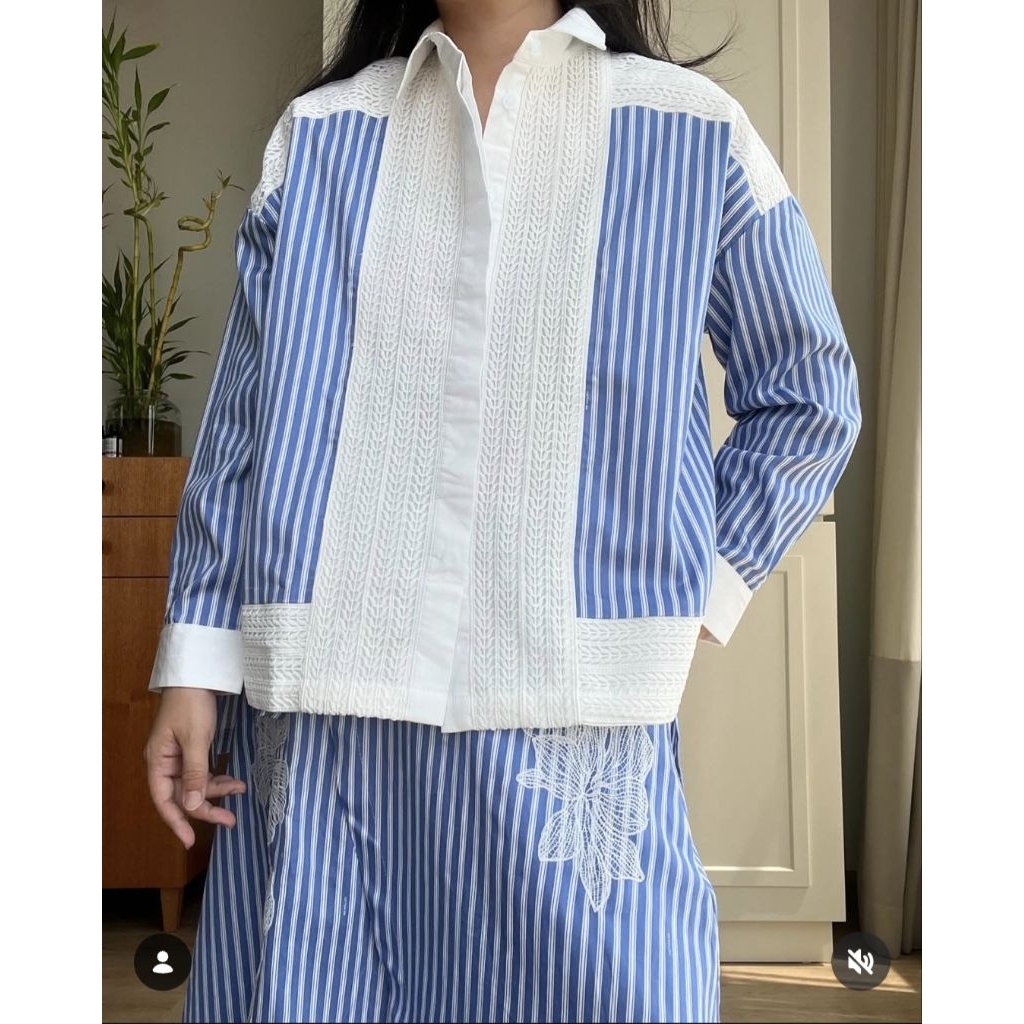 Kemeja Wanita Cottonink X Artkea New