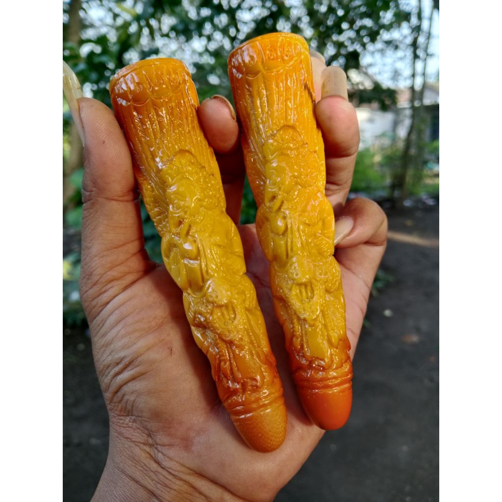 Once pipa cangklong padutan sarigading ukir garuda wisnu kencana (GWK)detail