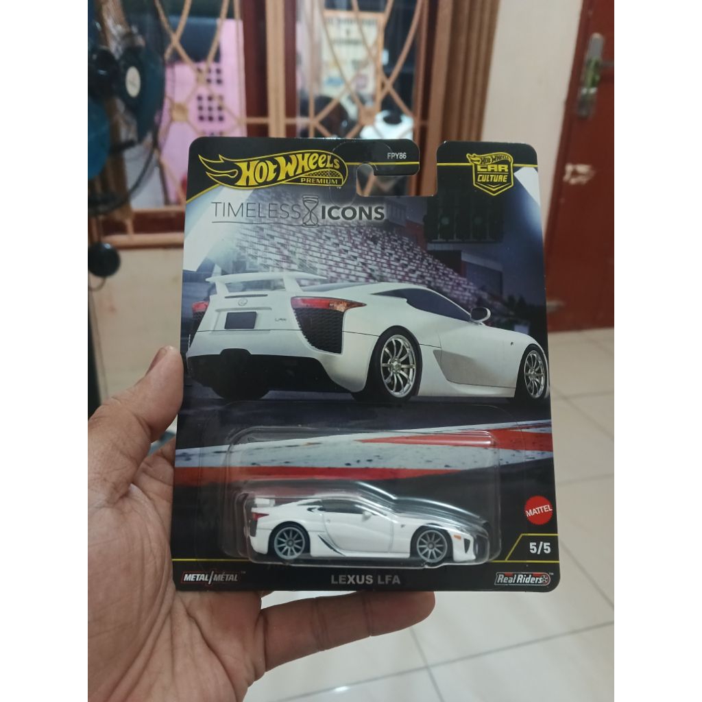 Hot Wheels Premium Timeless Icons Lexus LFA