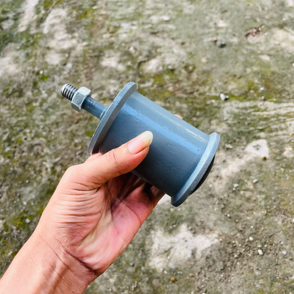 Pulley Tension / Pulley Angkat Kubota G1000 G3000 Zeva Bahan Besi Berkualitas Double Bearing Baru