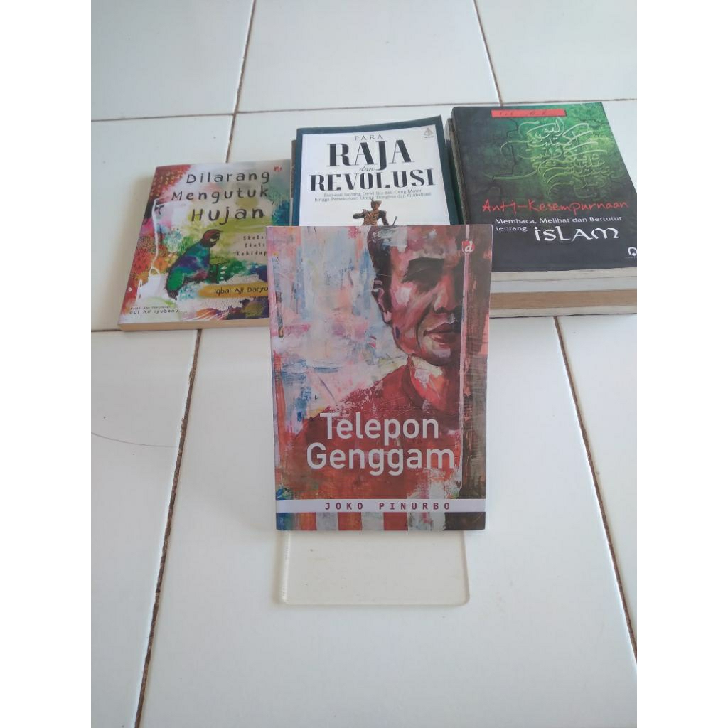 telepon genggam joko pinurbo