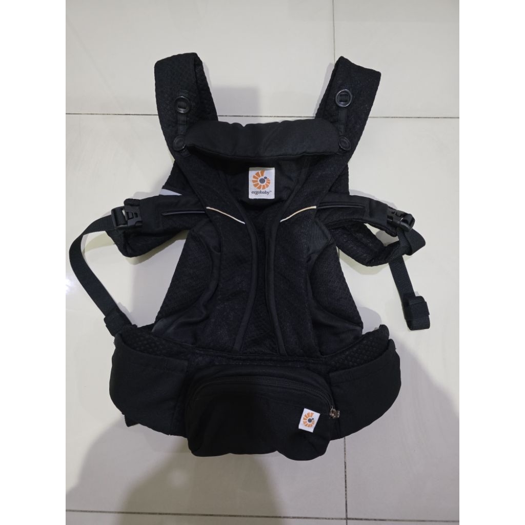 ORIGINAL ERGOBABY OMNI BREEZE ONYX BLACK