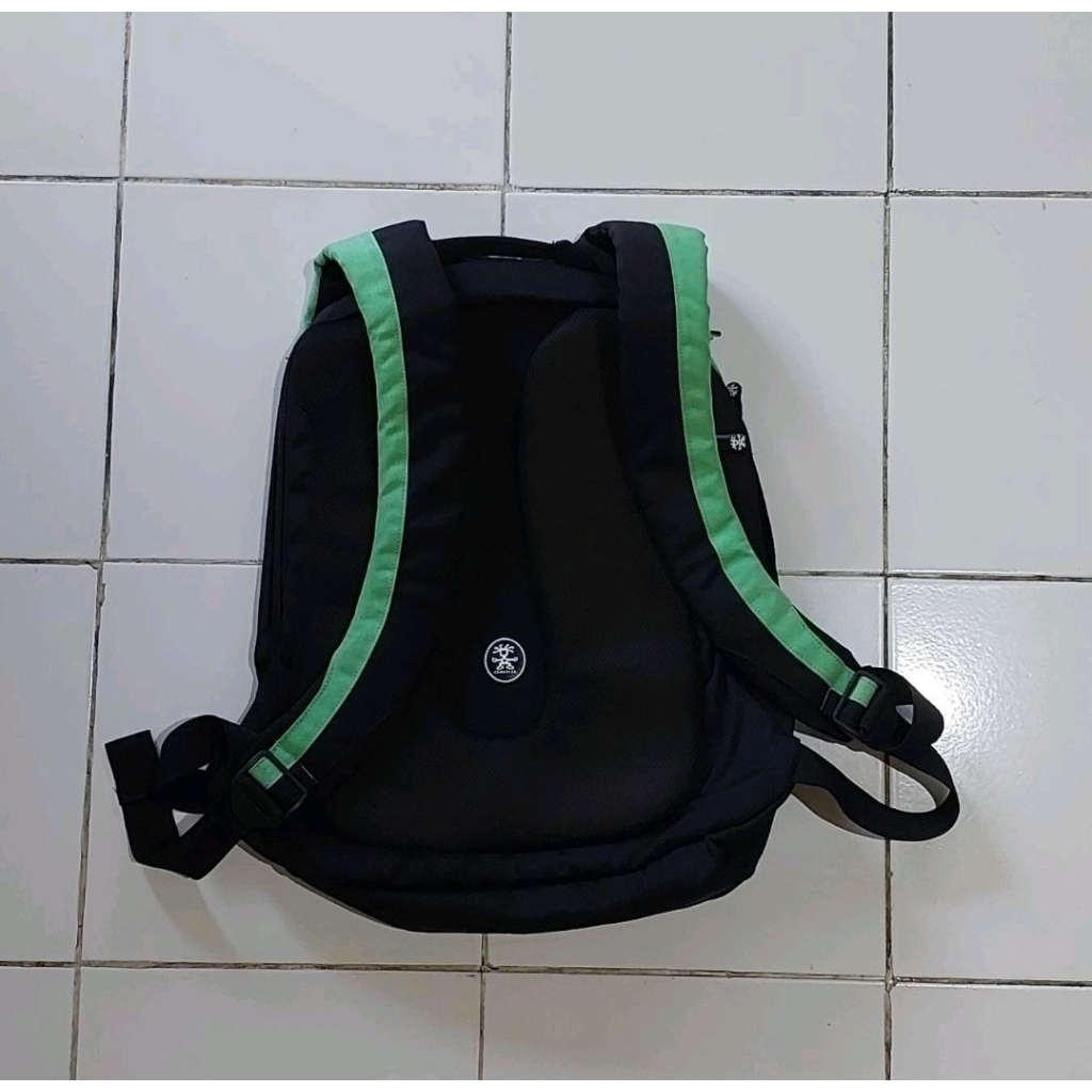 CRUMPLER 25L GREEN BACKPACK LAPTOP