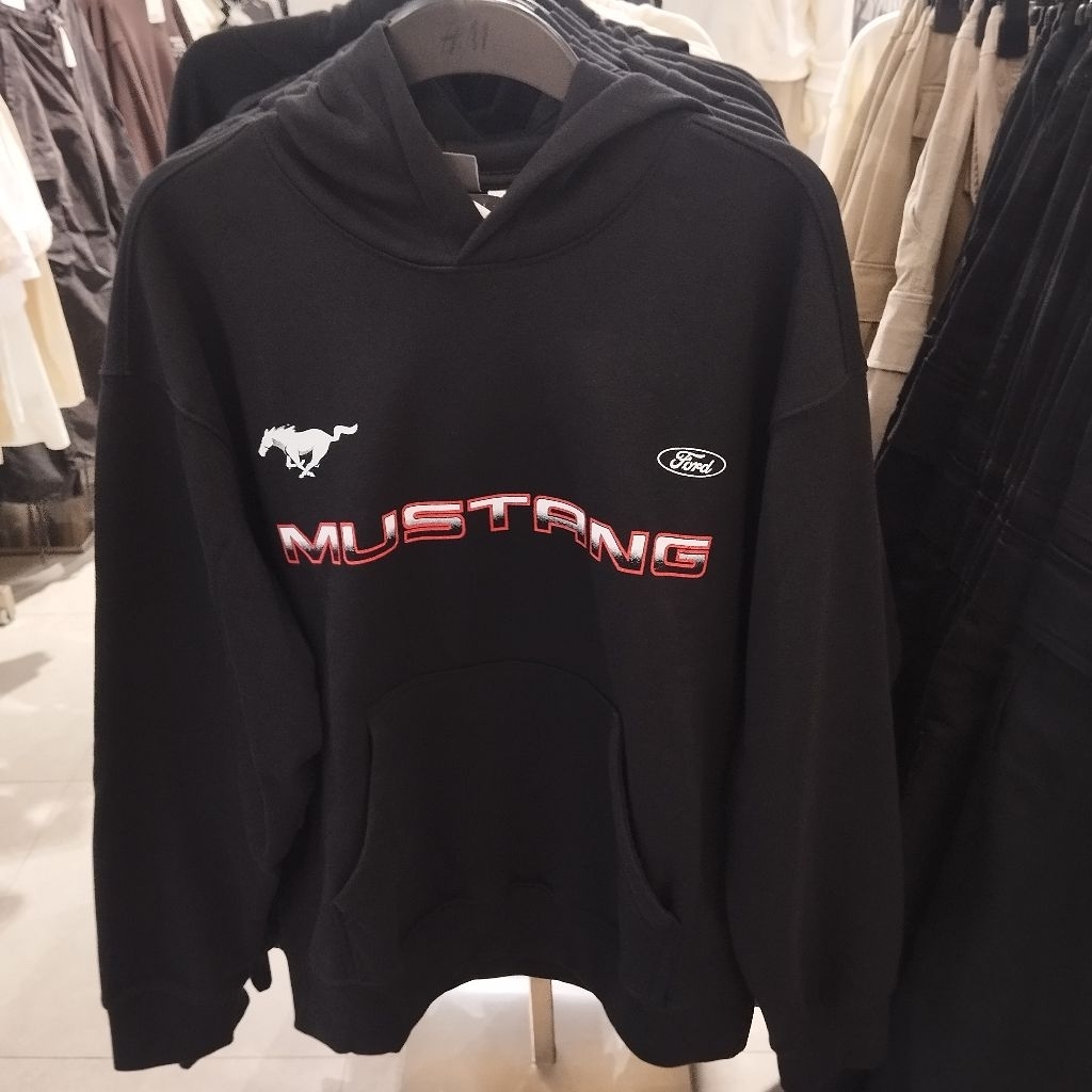Hoodie H&M Man x Ford MUSTANG JASTIP