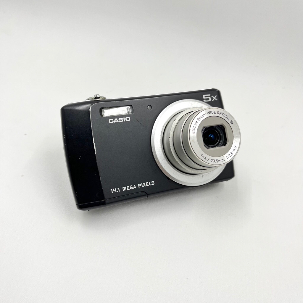 Kamera Digital Casio Exilim QV-R200