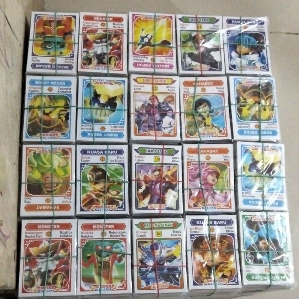 MAINAN KARTU WARTET JUMBO ISI 12 BUNGKUS