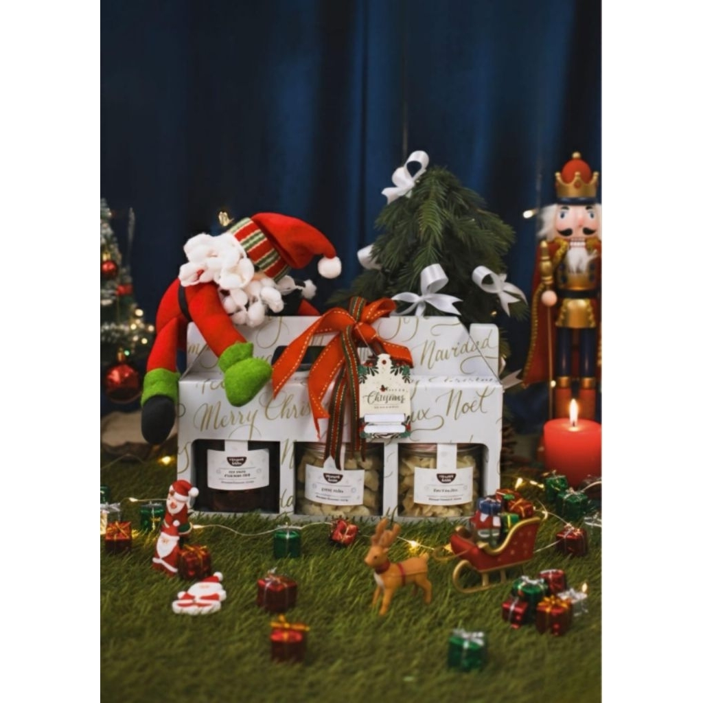 Christmas Hampers | Premium Hampers | With Cookies