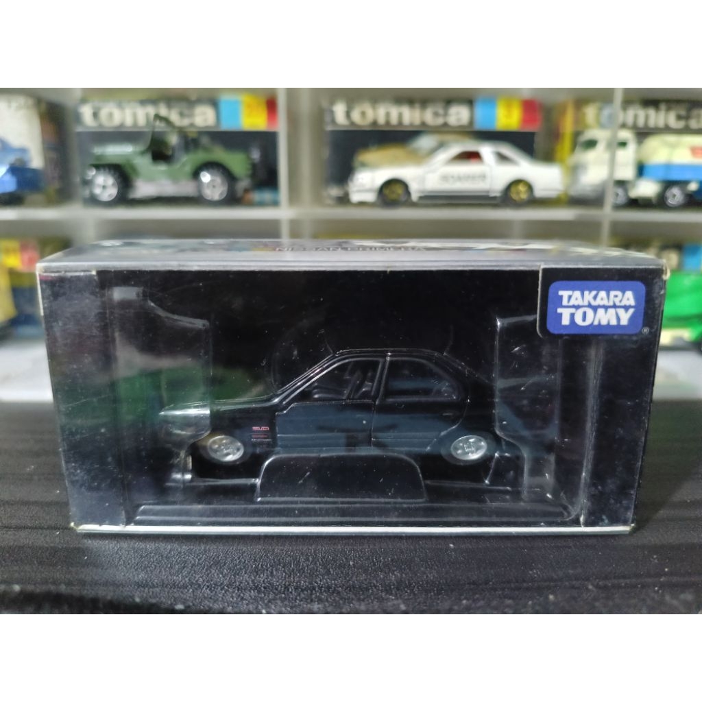 Tomica Limited Nissan Primera