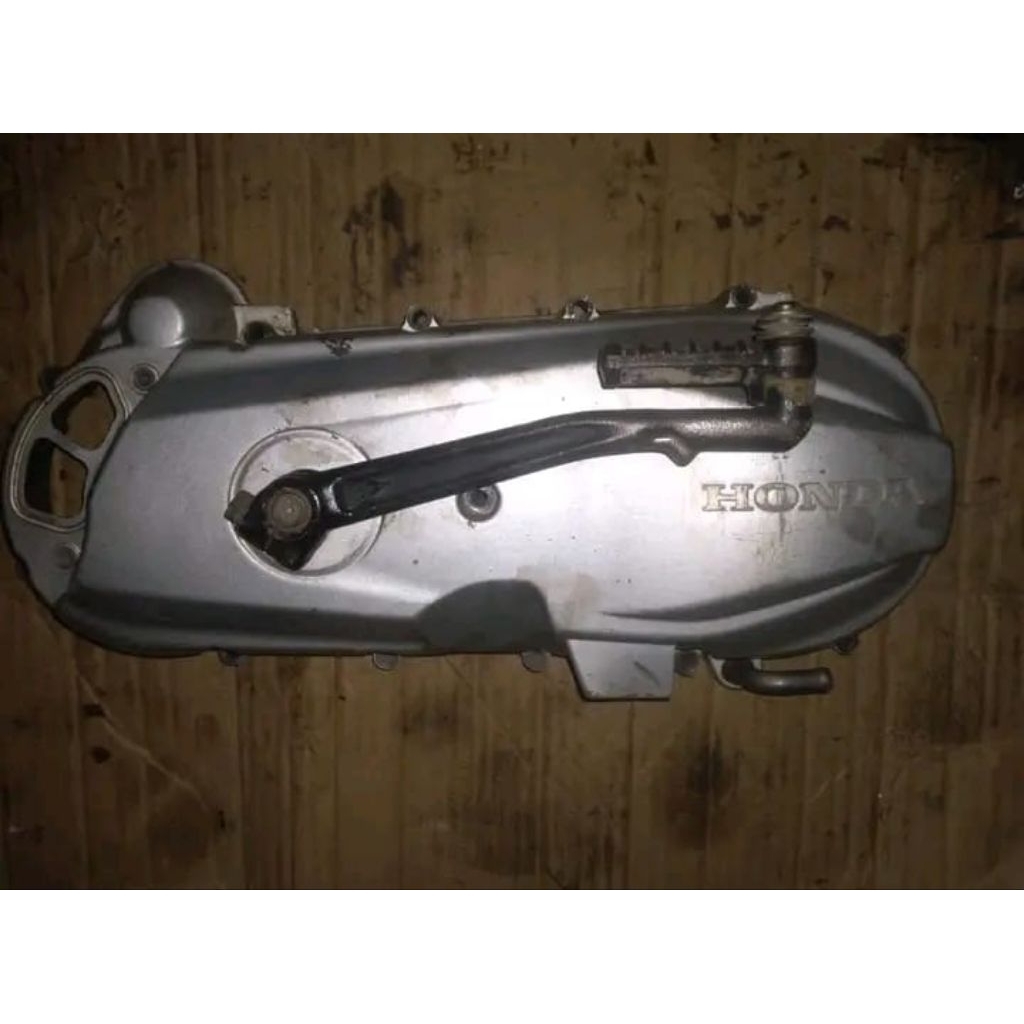 blok cvt honda beat scopy spacy vario barang asli original copotan masih bagus normal satu set..