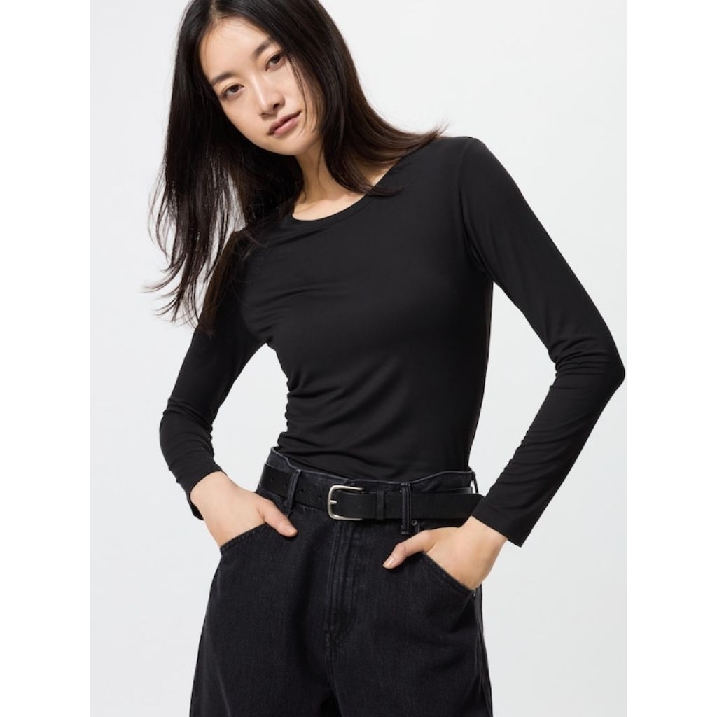 UNIQLO Inner Manset Kaos Dalaman Hijab Airism Tshirt Kerah Bulat Uv Protection Silk Blend Original D