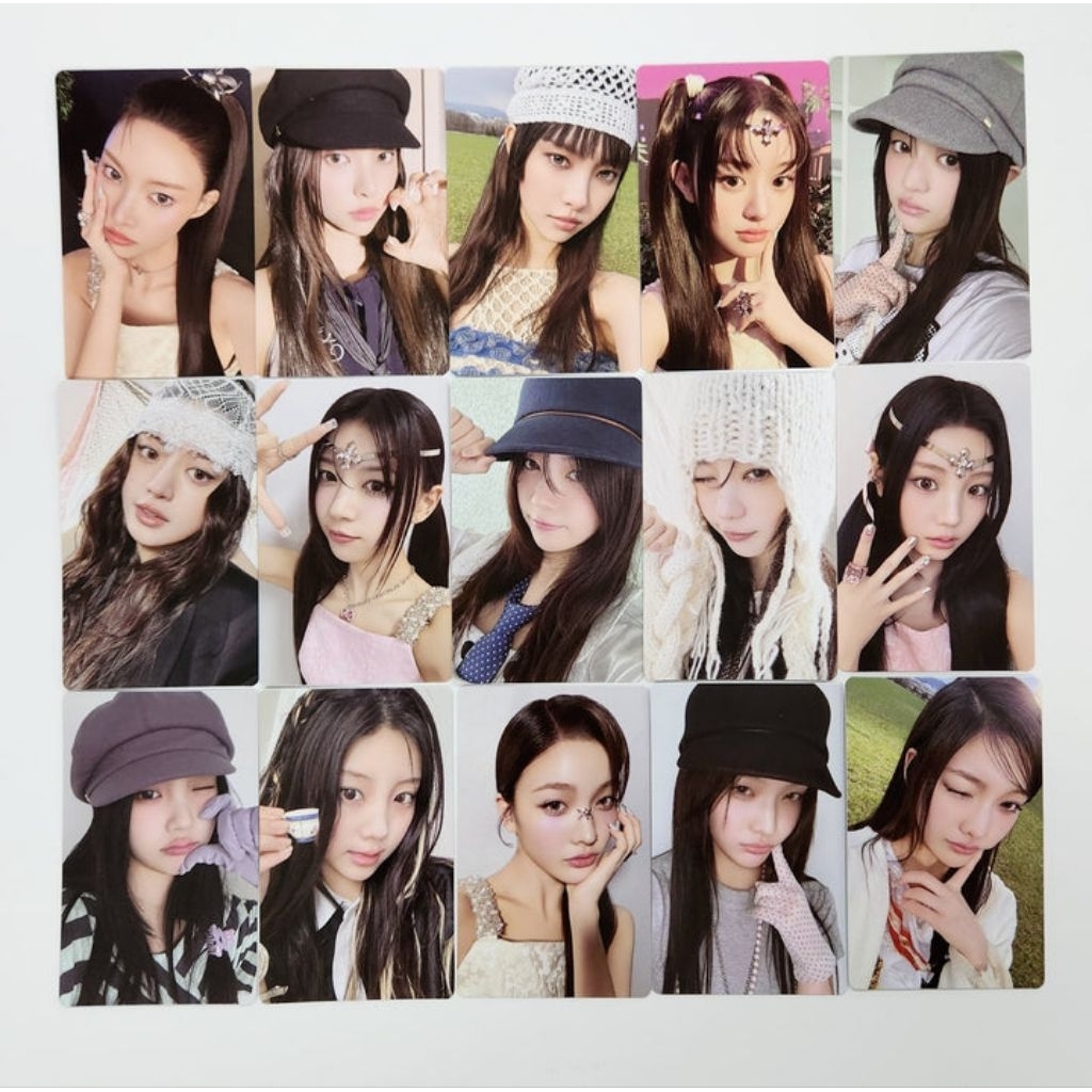 ILLIT "bomb" Official Photocard [B]