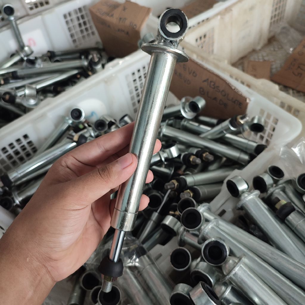 AS HIDROLIK, AS HIDROLIS, AS SKOK, AS SHOCKBREAKER BELAKANG REVO ABSOLUTE, REVO BLADE  | MOTOR HONDA