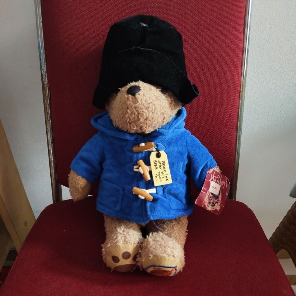 boneka teddy Paddington vs hamley kostum tag ori