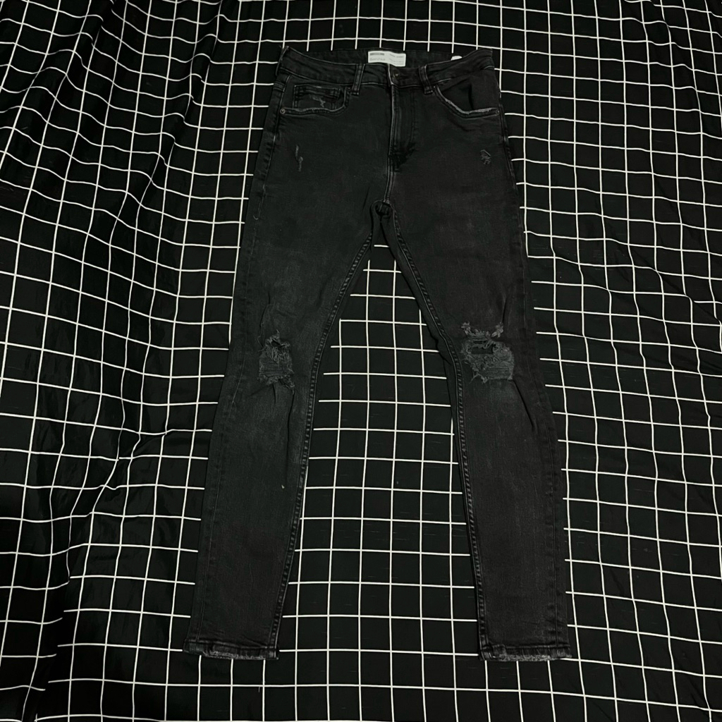 Skinny Jeans Bershka Size 28/29