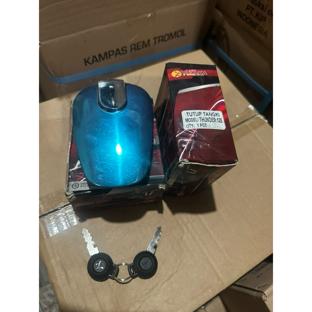 tutup tangki bensin Suzuki motor thunder 125