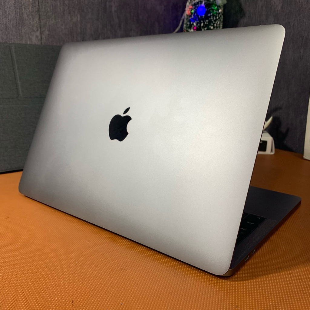 Macbook Pro Touchbar 13inch 2017 16/256gb Gray