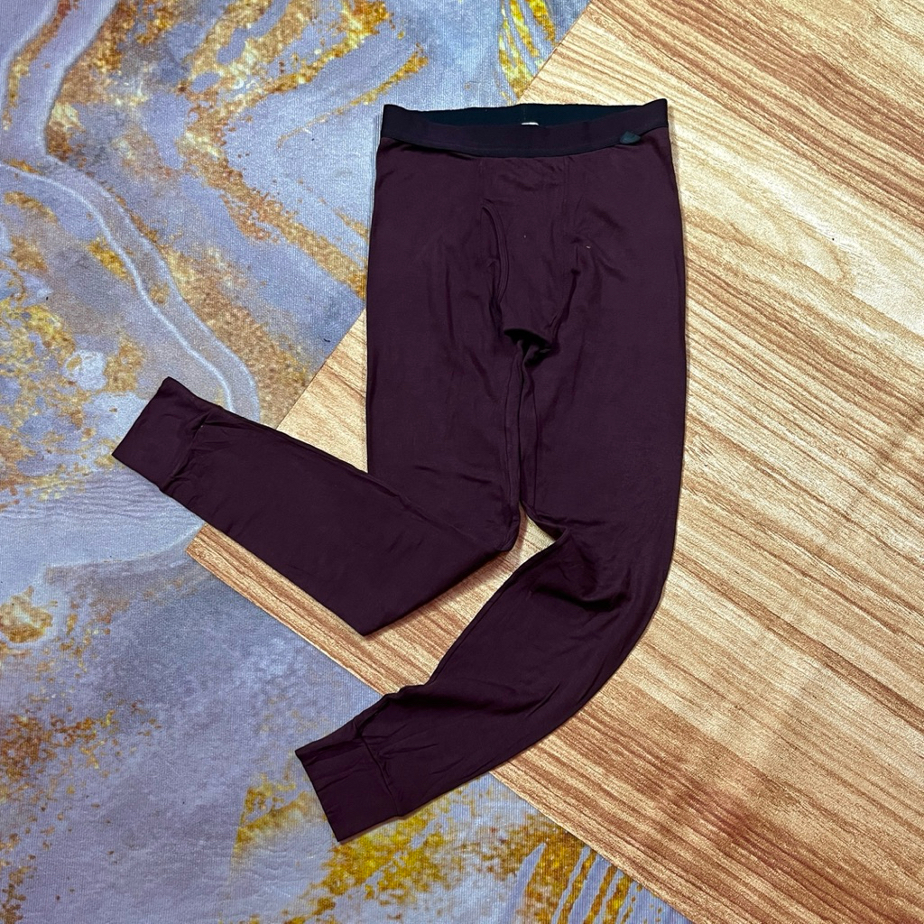 Unqilo Heattech Extra Warm Size S Maroon