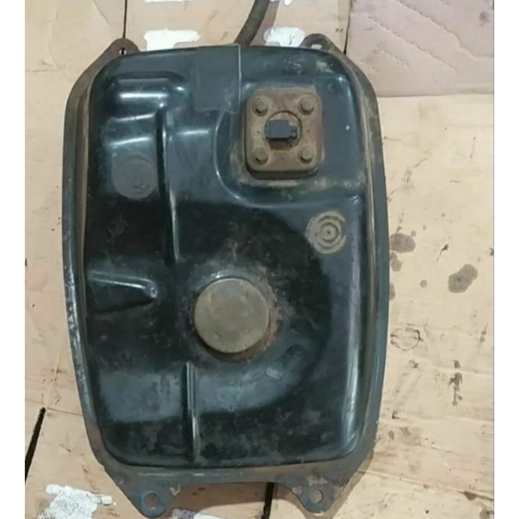 tangki bensin vega zr. bekas