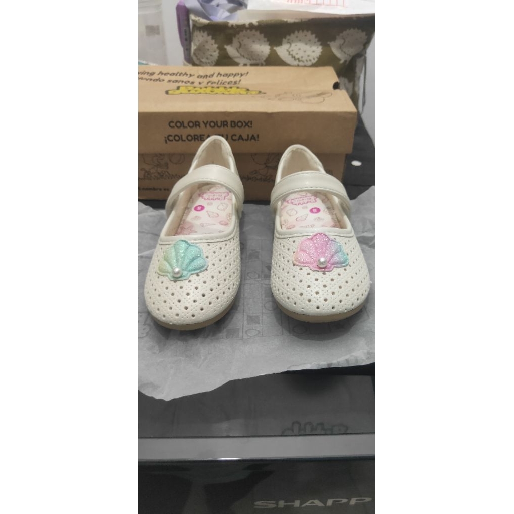 Sepatu Anak Perempuan Flat-Shoes Pesta BATA seri Bubble Gummers Frill "Feather Light"