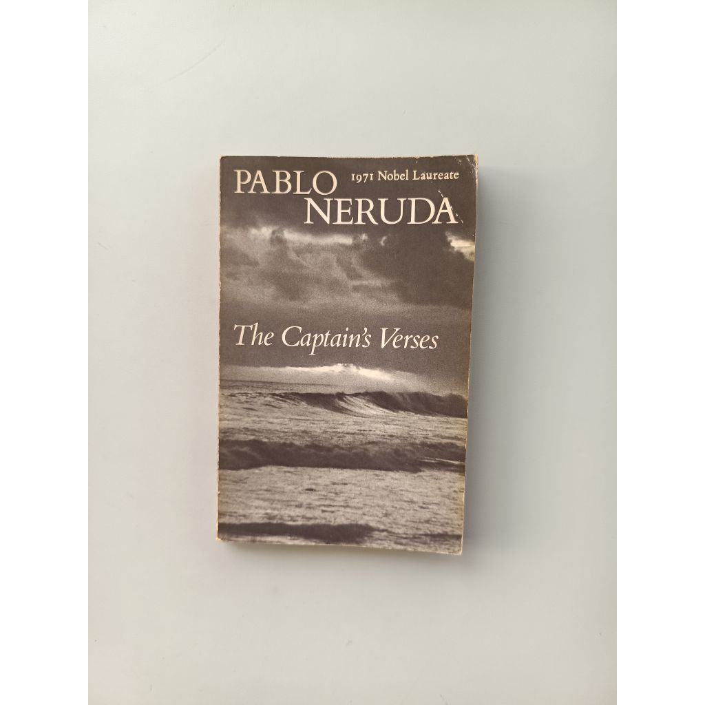 THE CAPTAIN'S VERSES - PABLO NERUDA (ORIGINAL)