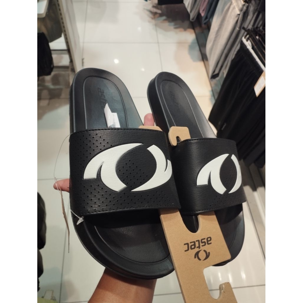 SANDAL ASTEC LED MEN'S SLIDES/NOAH MEN'S FLIP FLOP