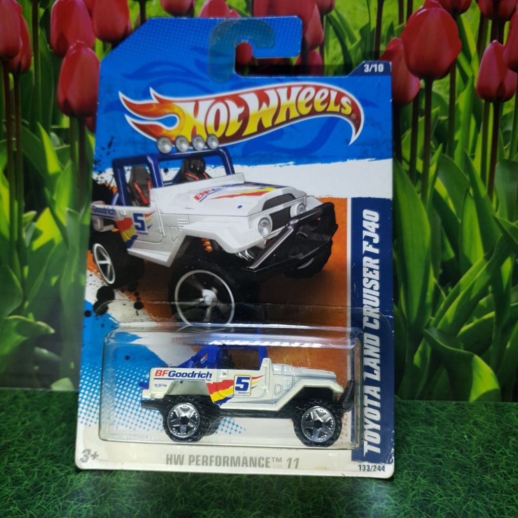 HOTWHEELS TOYOTA LAND CRUISER FJ40 PUTIH WHITE