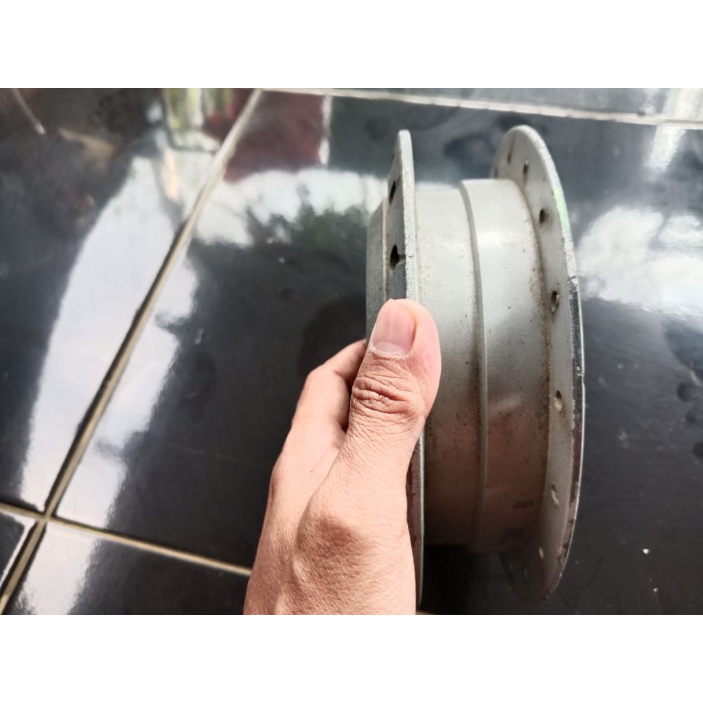 Tromol Belakang Beat