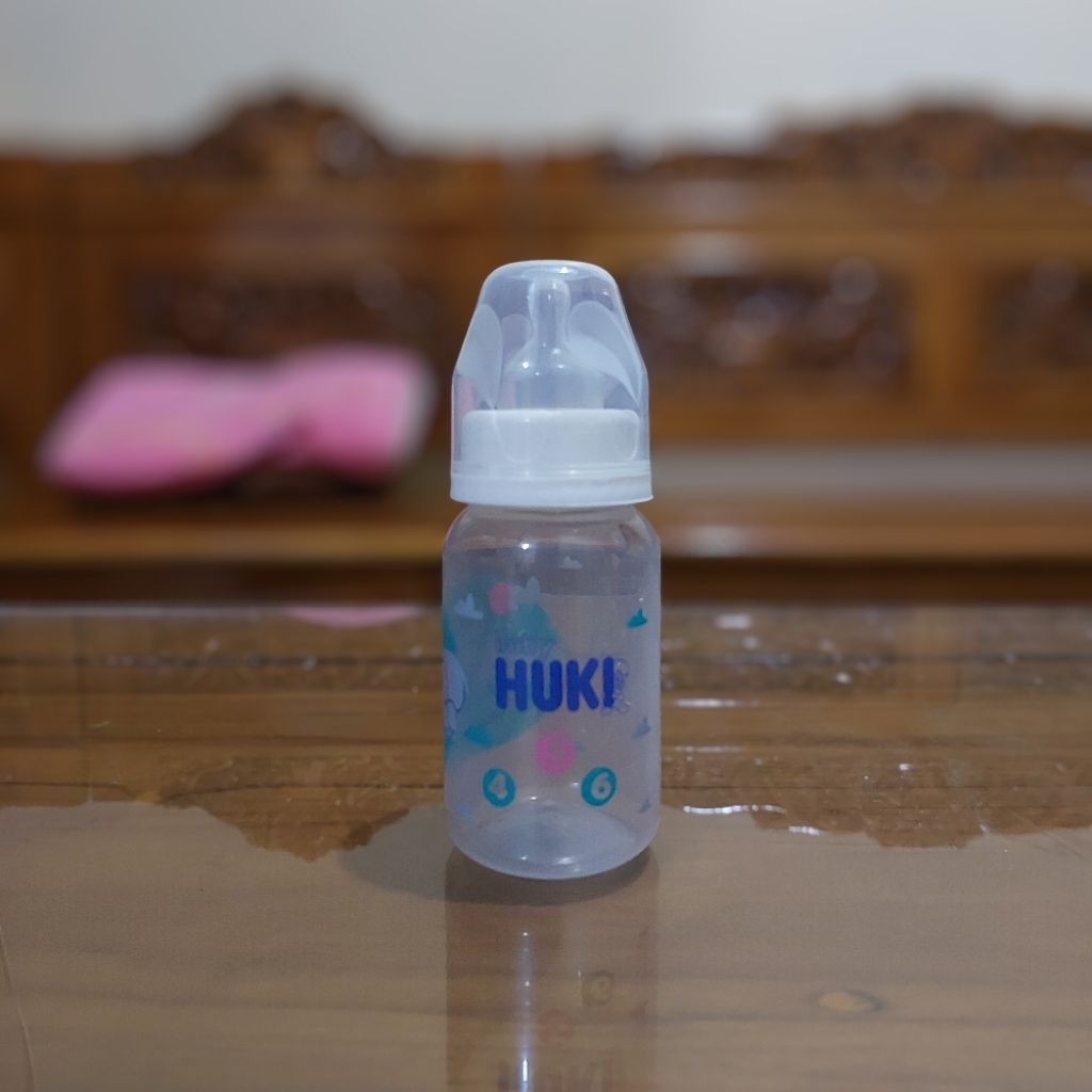 Huki / Botol susu bayi