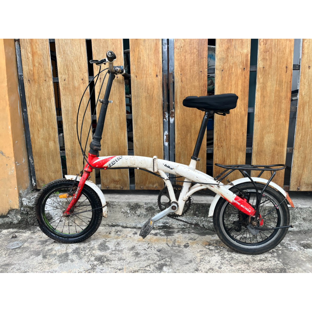 Sepeda lipat seli exotic putih merah UK 16 normal