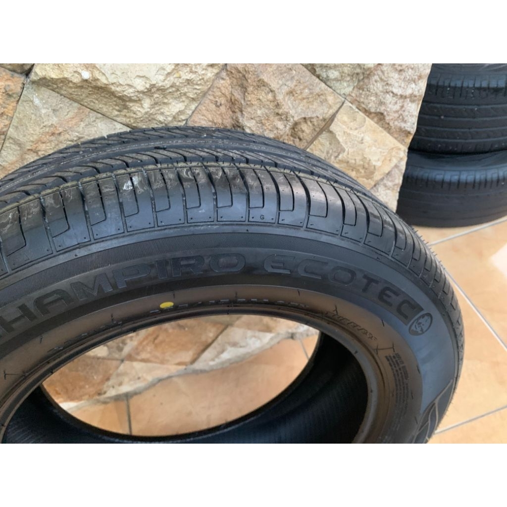 Ban GT Radial Champiro Ecotec 205 65 R16