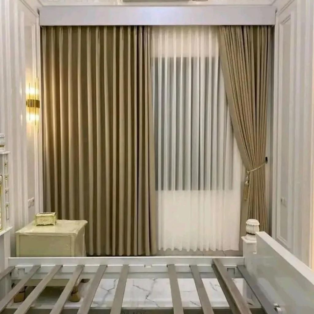 gorden ruang tamu mewah - bahan tebal & jatuh, desain modern