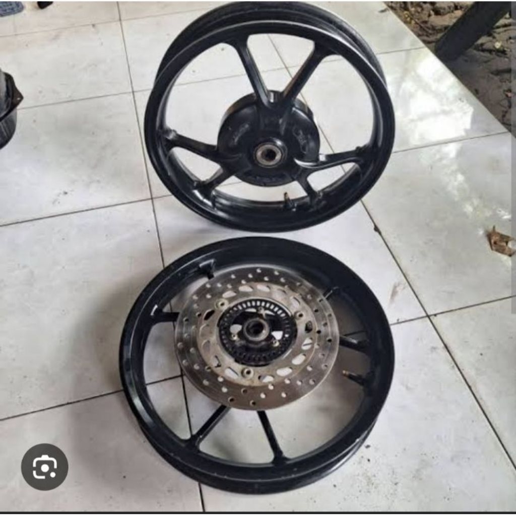 velg standar Yamaha lexi 125 original copotan