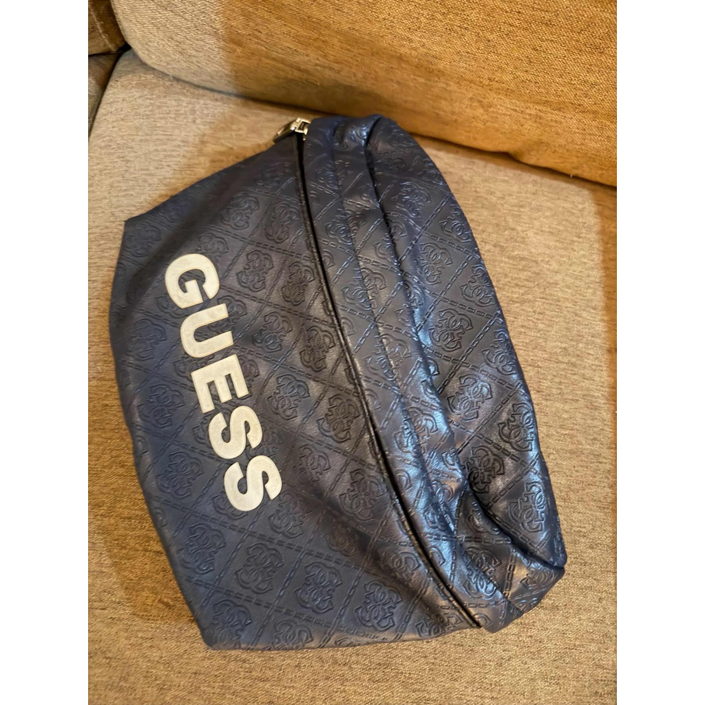 Guess tas cowok (baca deskripsi)