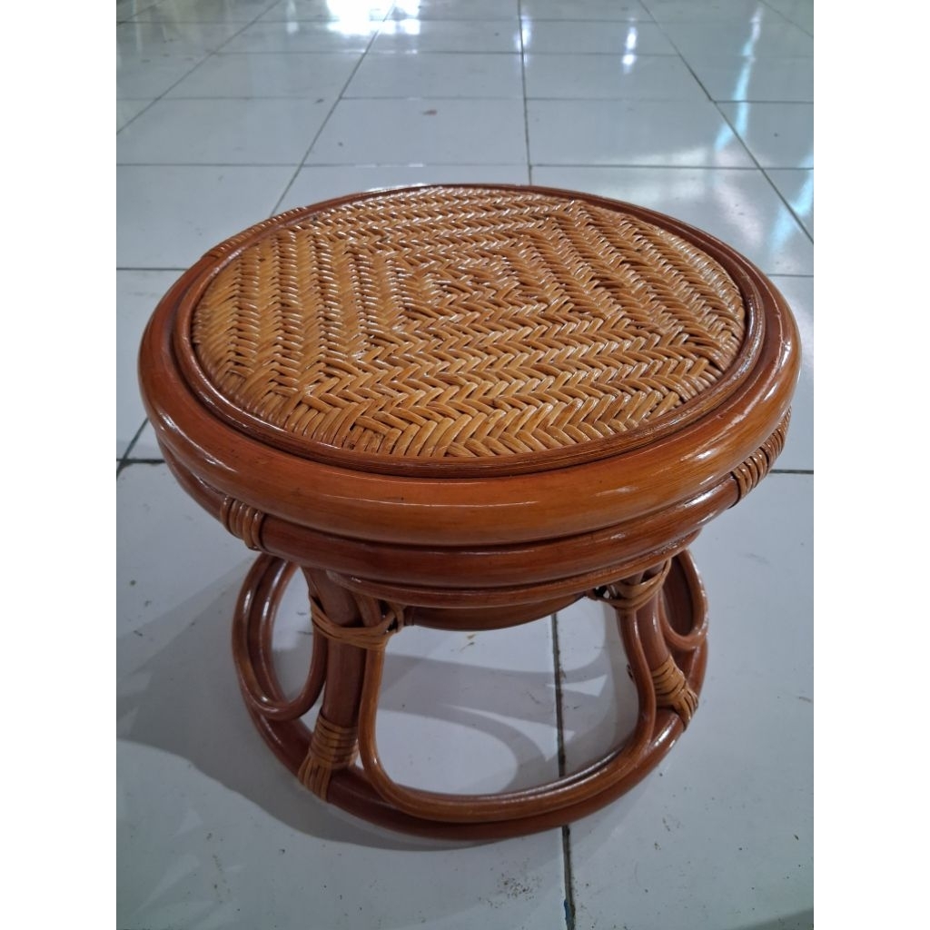 stool rotan